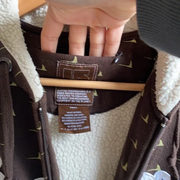 ❄️ Burton Sherpa Lined Hoody in Brown - Picture 10 of 15